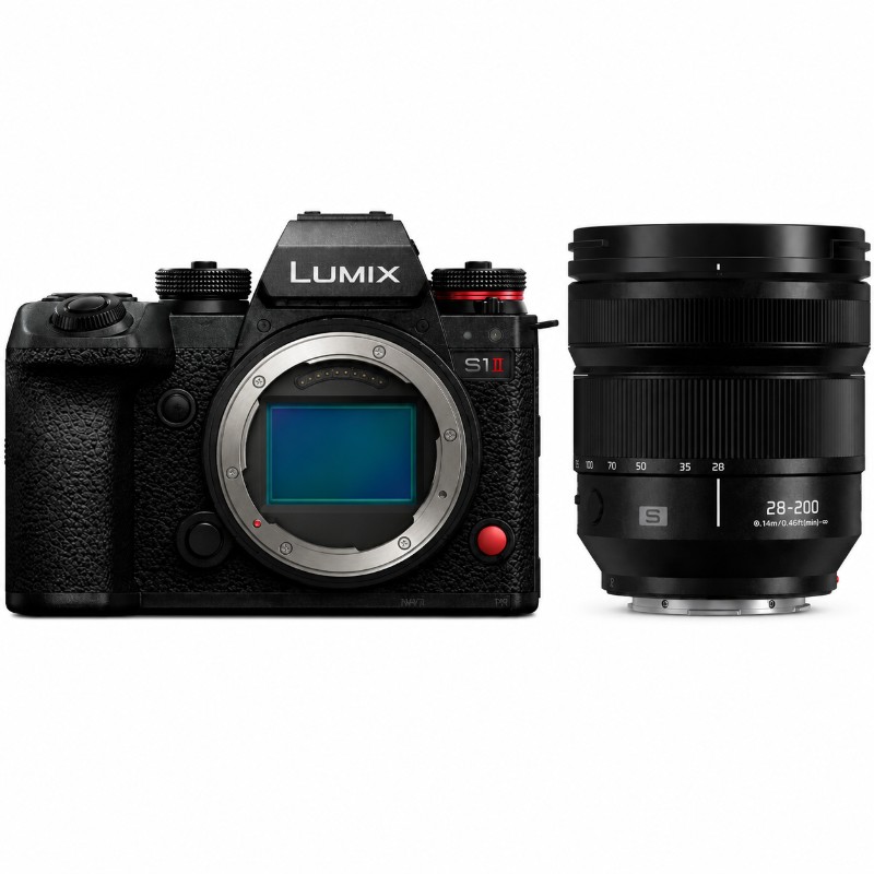 Panasonic Lumix DC-S1 Mark II + Lumix S 28-200mm f/4-7.1 MACRO